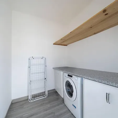 Spacious Stylish Apartamento Portimão